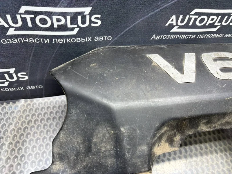 Декоративная накладка двигателя Audi 100 C3 СЕДАН - миниатюра 2