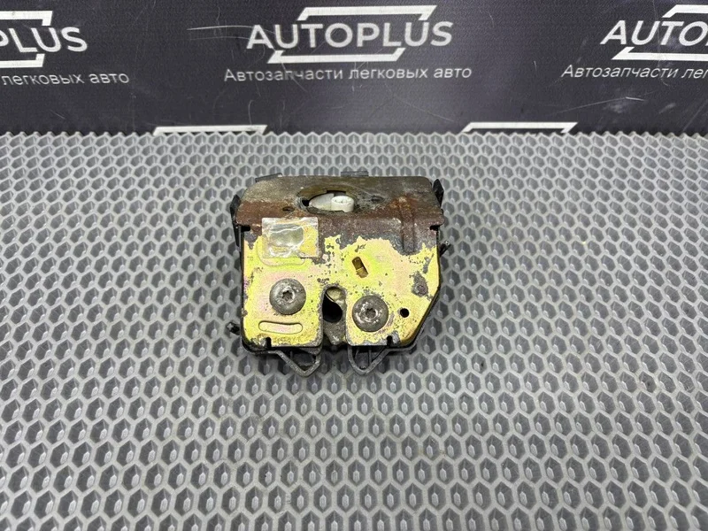 Замок багажника Ford Focus СЕДАН 1.6 CDDA 2003 - миниатюра 4
