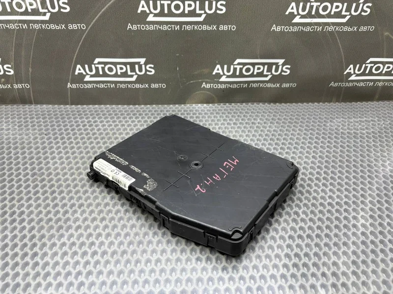 Блок комфорта Renault Megane СЕДАН K4MW761 2005 - миниатюра 6
