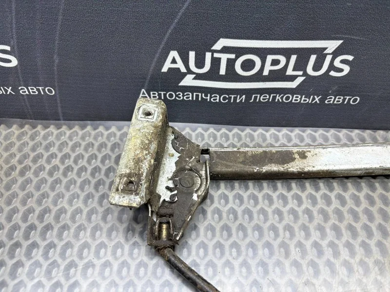 Электростеклоподъемник задний левый Audi 100 C3 - миниатюра 2