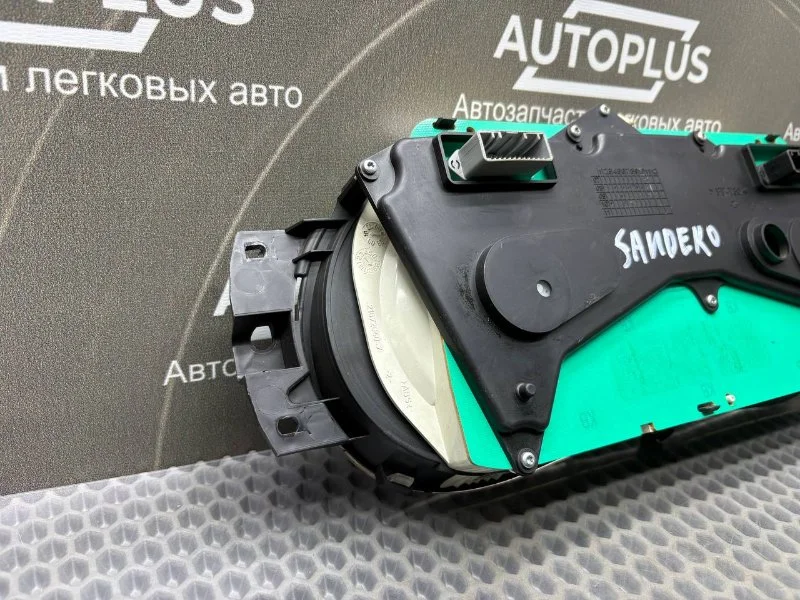 Панель приборов Renault Sandero ХЕТЧБЕК 1.4 K7JA - миниатюра 6
