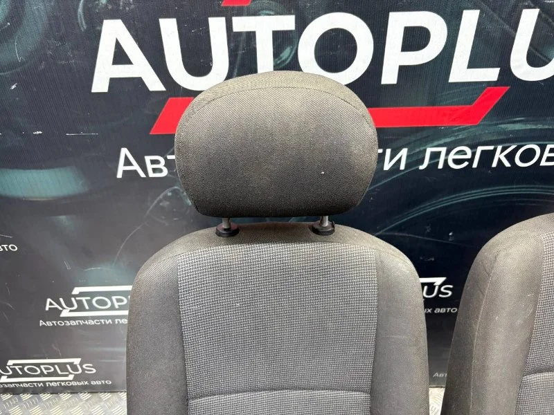 Комплект сидений Ford Focus СЕДАН 1.6 CDDA 2003 - миниатюра 2