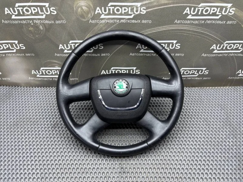 Руль Skoda Octavia ЛИФТБЭК А5 1.4 CAXA 2011 - изображение 1