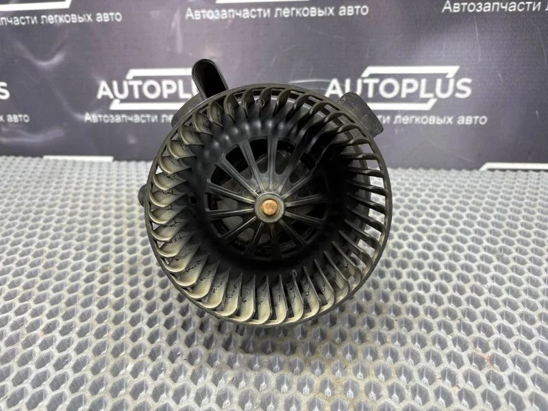 Моторчик печки Peugeot 307 ХЭТЧБЕК 1.6 NFU 2005 - миниатюра 2