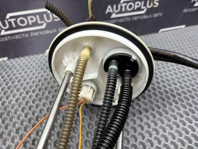 Датчик уровня топлива Ford Transit ФУРГОН 2.0 D3FA - миниатюра 8