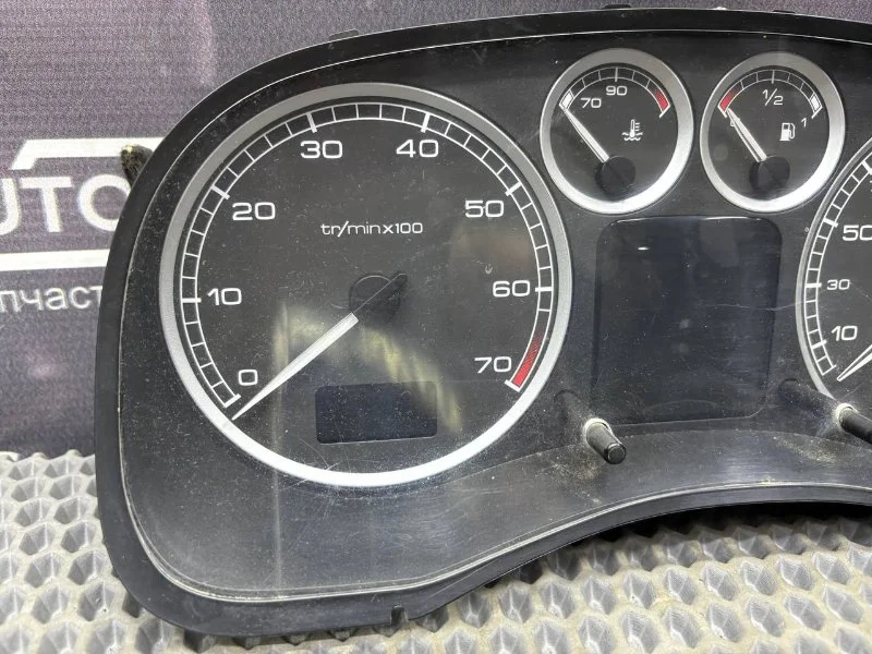 Панель приборов Peugeot 307 ХЭТЧБЕК 1.6 NFU 2005 - миниатюра 2