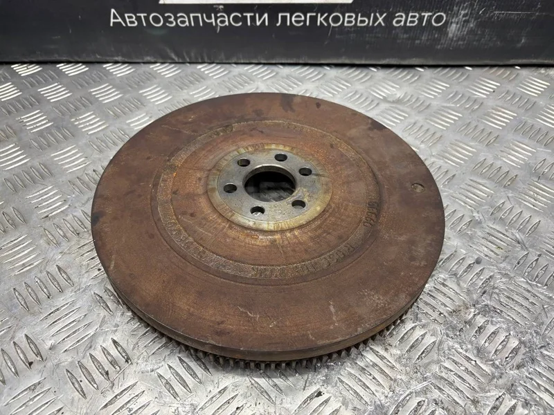 Маховик МКПП Skoda Octavia ЛИФТБЭК А5 1.4 CAXA - миниатюра 8