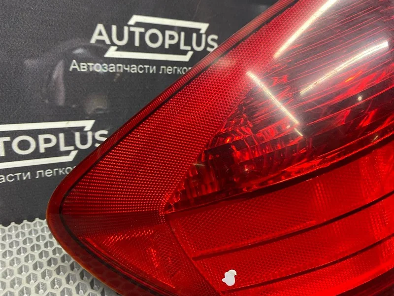 Фонарь задний левый Kia Rio 1 УНИВЕРСАЛ 1.5 A5D - миниатюра 7