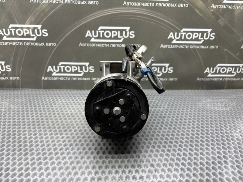 Компрессор кондиционера Opel Astra H 3 ХЭТЧЕБЕК - миниатюра 2