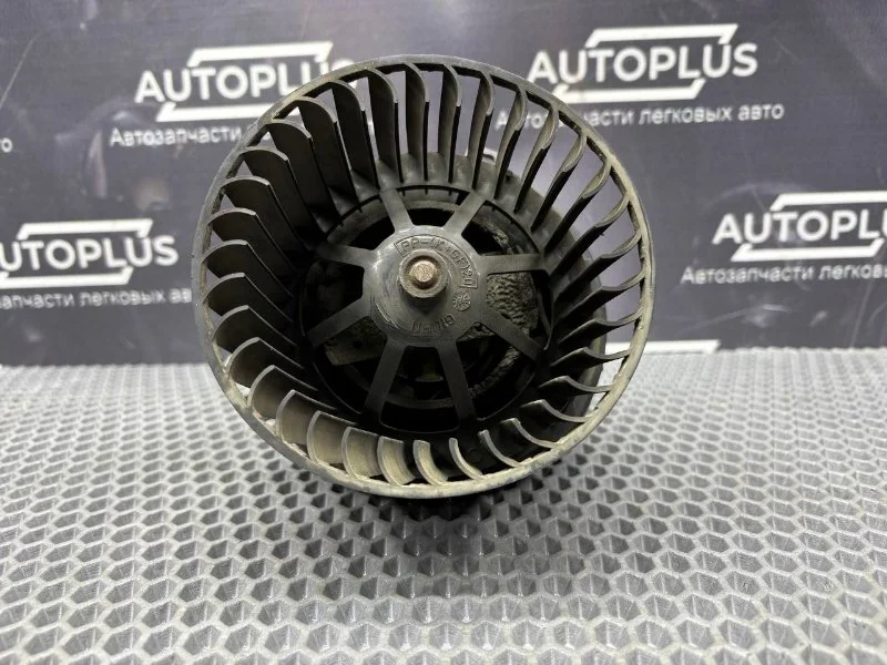 Моторчик печки Ford Transit ФУРГОН 2.0 D3FA - миниатюра 3