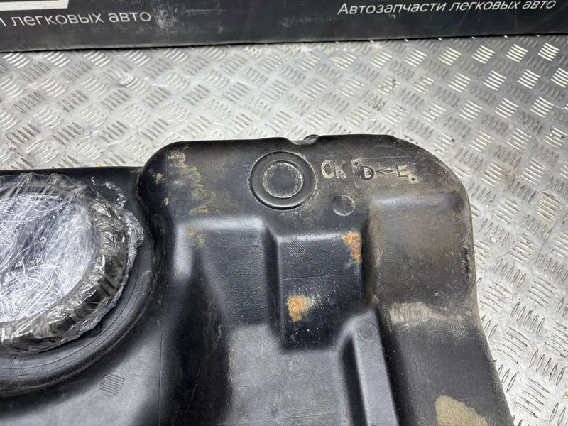 Топливный бак Kia Rio 1 УНИВЕРСАЛ 1.5 A5D 2004 - миниатюра 2