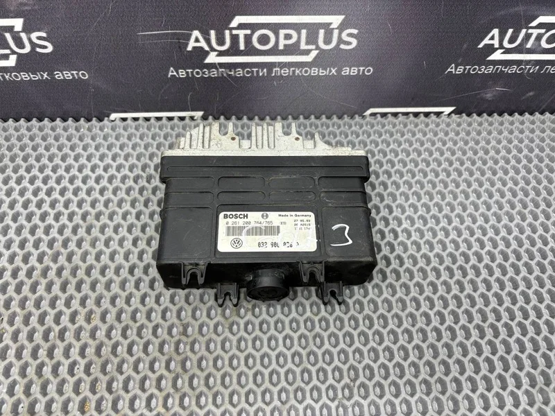 Блок управления двигателем Volkswagen Golf 3 - миниатюра 6