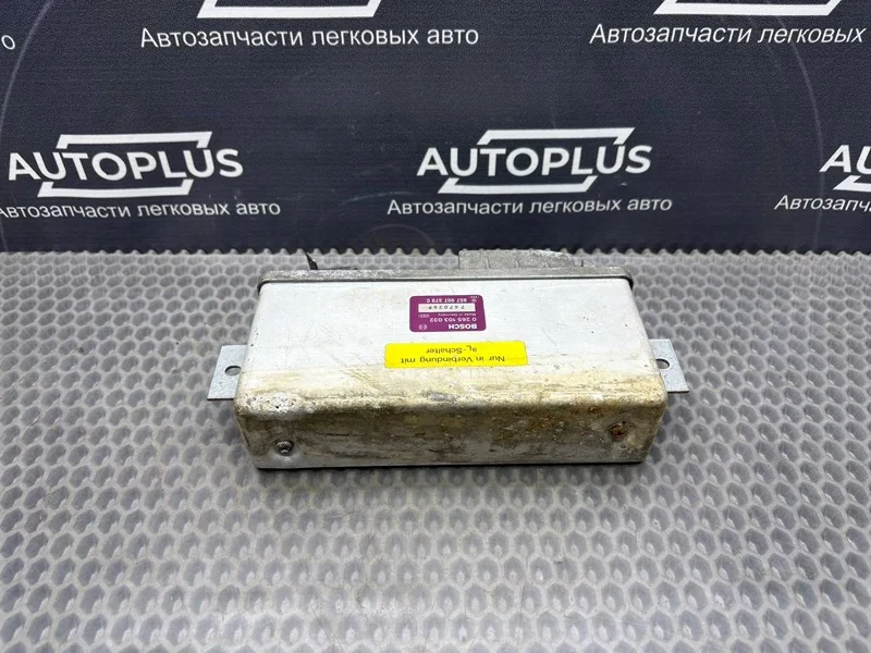Блок управления ABS Audi 100 C3 СЕДАН 2.6 ABC - миниатюра 3