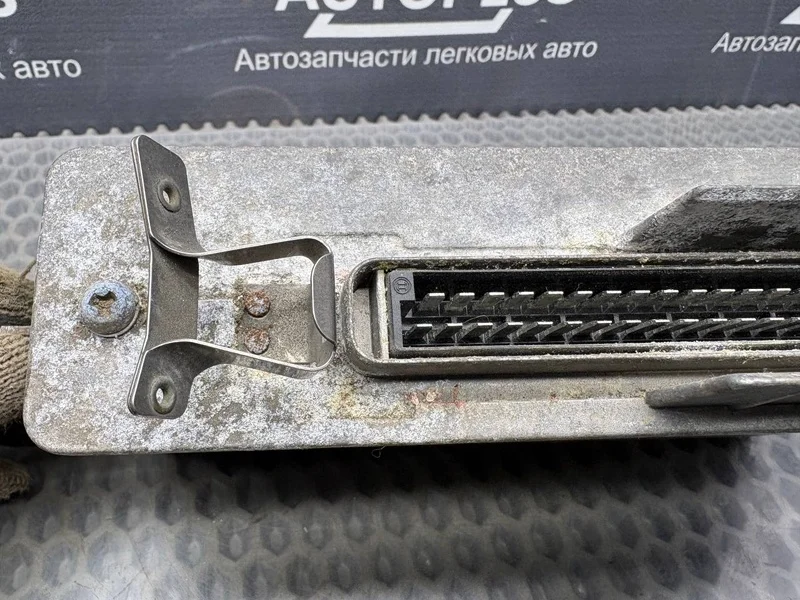 Блок управления ABS Audi 100 C3 СЕДАН 2.6 ABC - миниатюра 7