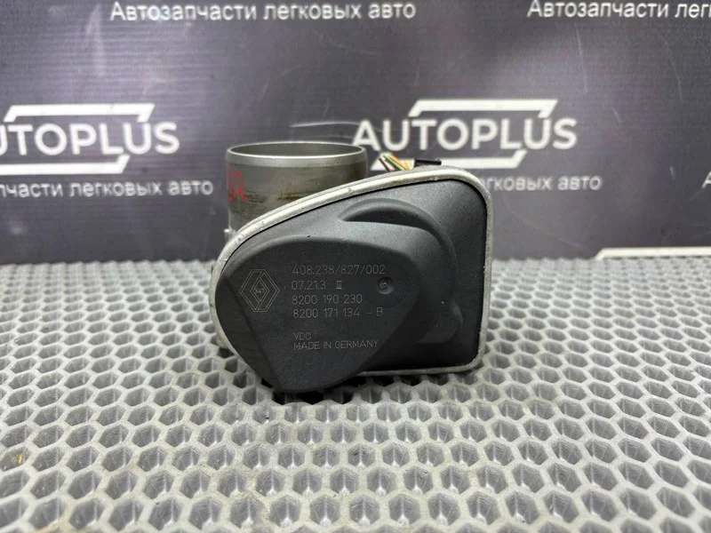 Дроссельная заслонка Renault Megane СЕДАН K4M812 - миниатюра 4
