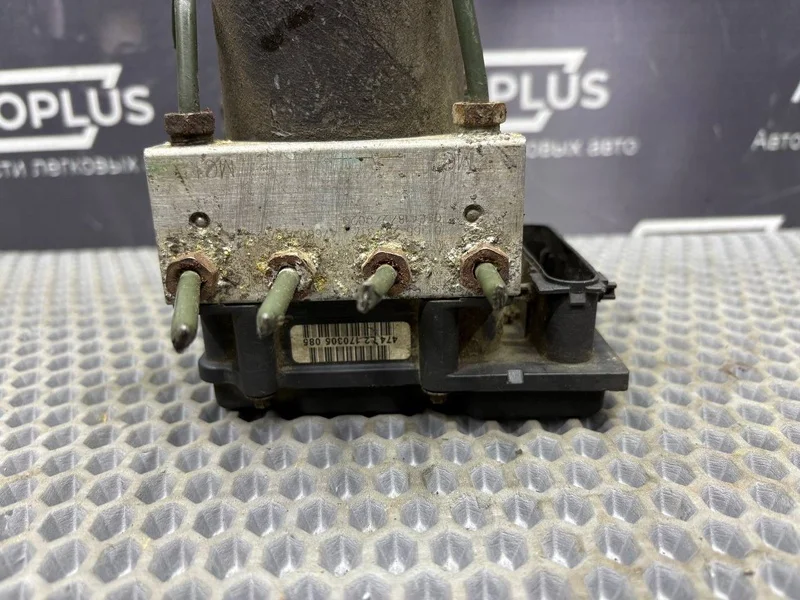 Блок ABS Nissan Primera P12 QG16DE - миниатюра 2
