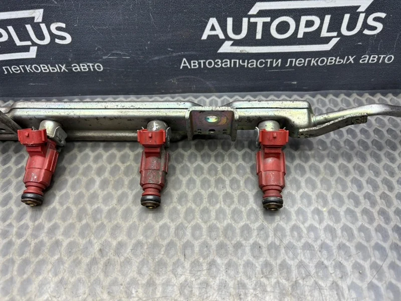 Топливная рампа Nissan Almera N16 СЕДАН 1.8 QG18DE - миниатюра 3