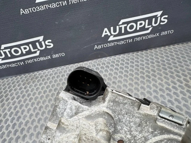 Дроссельная заслонка Volkswagen Golf ХЕТЧБЕК 1.4 - миниатюра 7