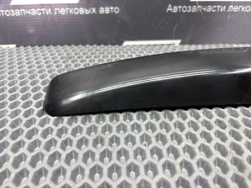 Заглушка рейлинга задняя правая Mitsubishi - миниатюра 6
