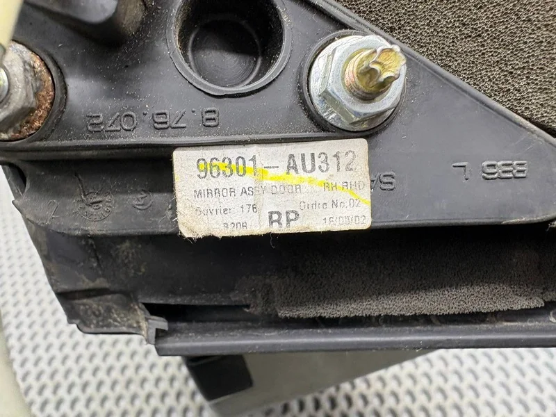 Зеркало боковое переднее правое Nissan Primera P12 - миниатюра 10