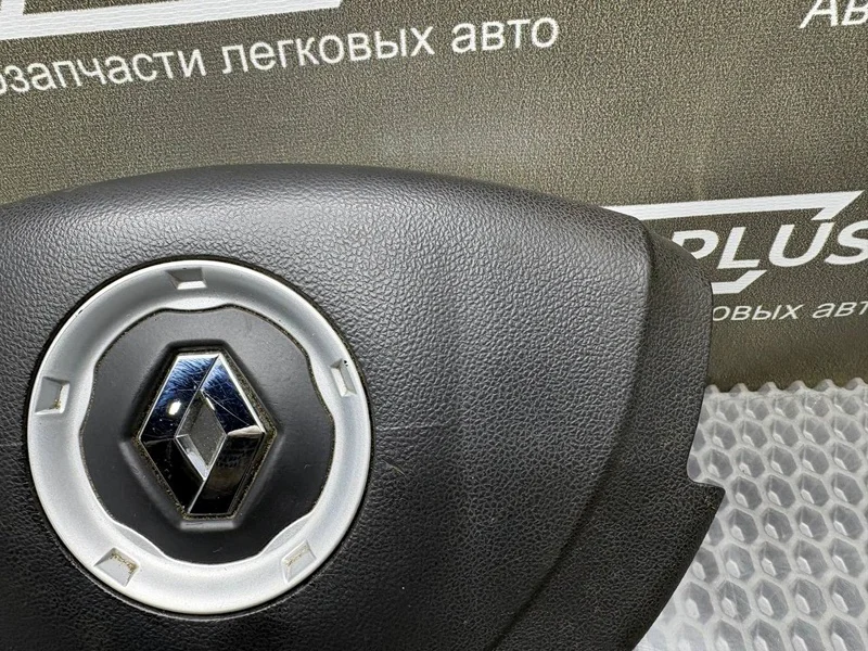 Подушка безопасности в руль Renault Sandero - миниатюра 3