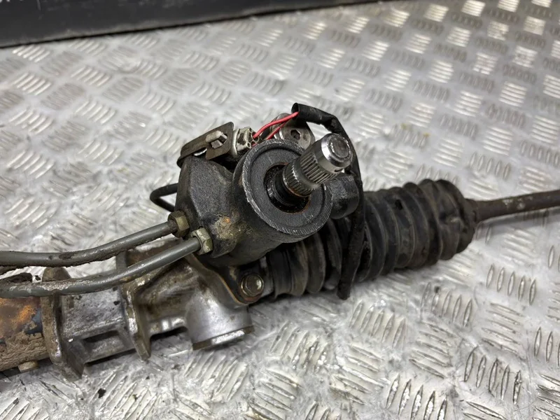 Рулевая рейка Toyota Sprinter Marino 1.6 4A-FE - миниатюра 2