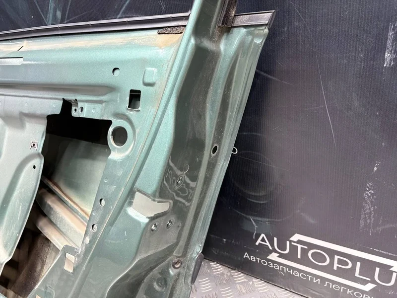 Дверь боковая передняя правая Renault Megane СЕДАН - миниатюра 8