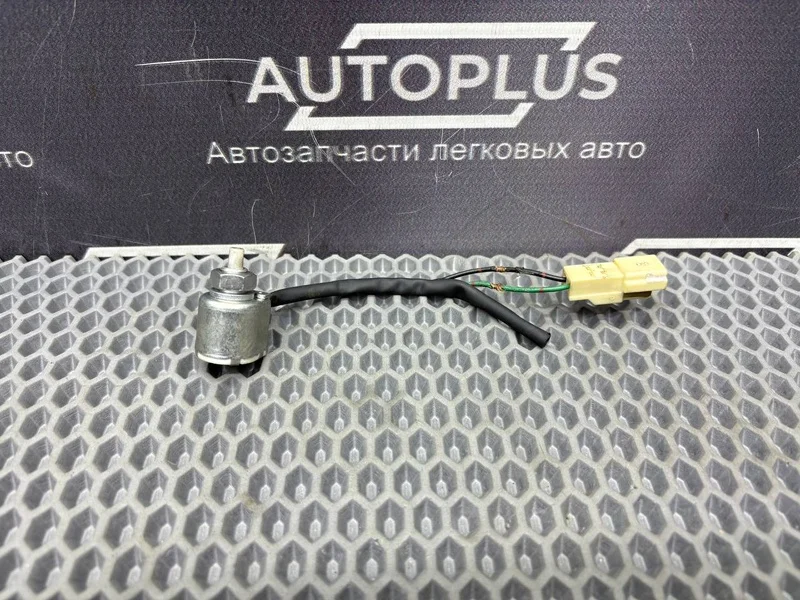 Датчик педали сцепления Toyota Camry XV40 2.4