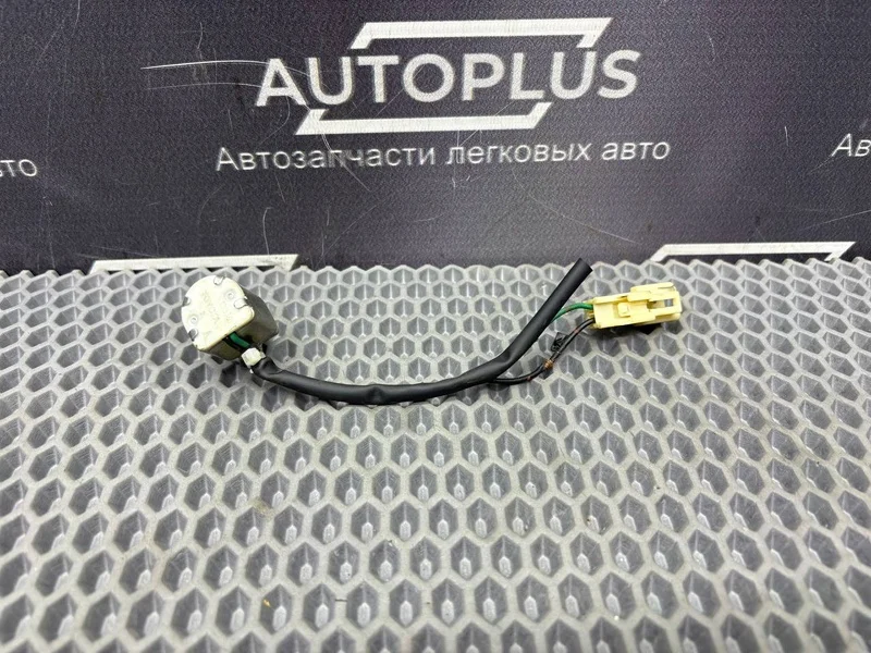 Датчик педали сцепления Toyota Camry XV40 2.4 - миниатюра 5