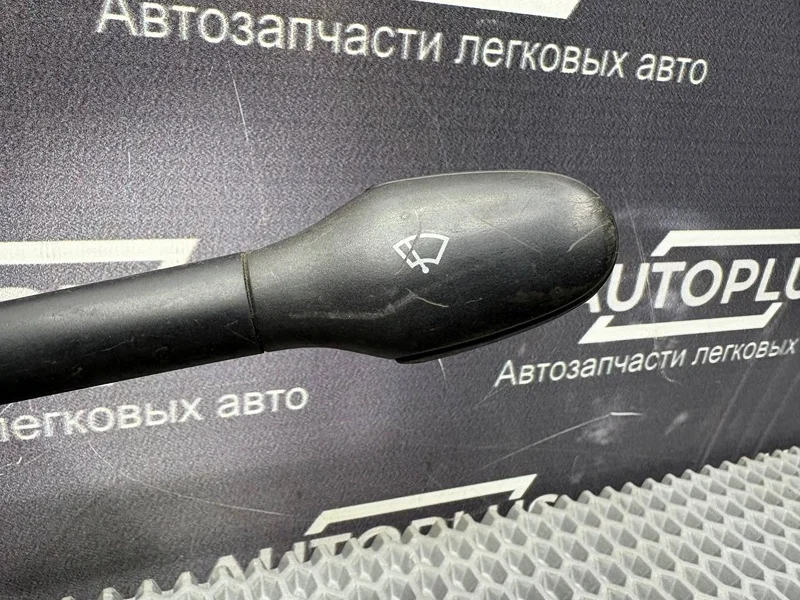 Блок подрулевых переключателей Volkswagen Golf 3 - миниатюра 2