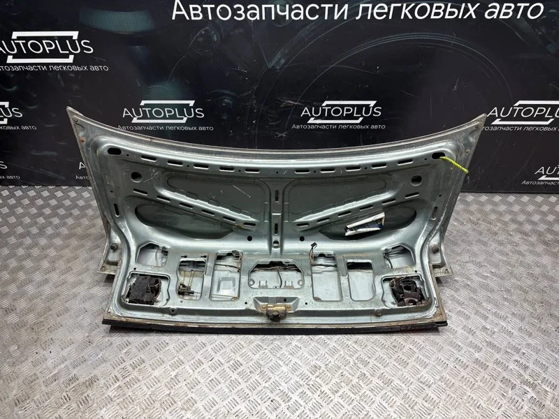 Крышка багажника Volkswagen Passat B3 СЕДАН 1.6 RF - миниатюра 9