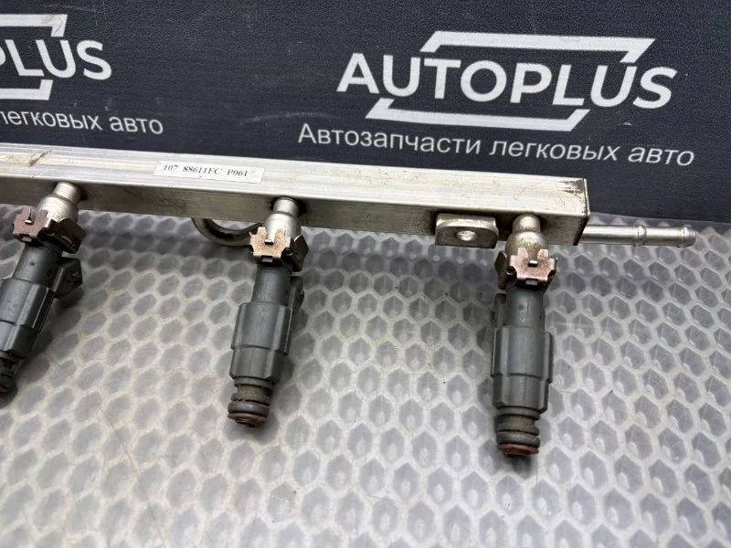 Топливная рампа Chery Fora A21 СЕДАН 2.0 SQR484F - миниатюра 2