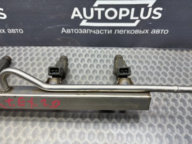 Топливная рампа Chery Fora A21 СЕДАН 2.0 SQR484F - миниатюра 9