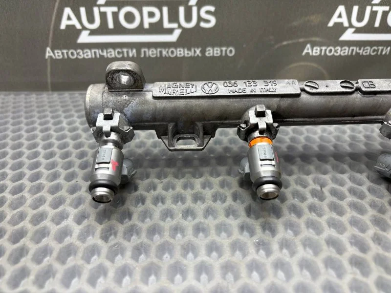 Топливная рампа Volkswagen Golf ХЕТЧБЕК 1.4 BCA - миниатюра 2