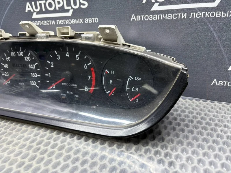 Панель приборов Toyota Sprinter Marino 1.6 4A-FE - миниатюра 4