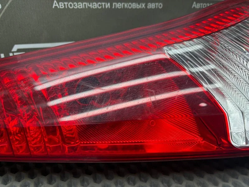 Фонарь задний правый Lada Kalina ХЭТЧБЕК 1.4 11194 - миниатюра 4