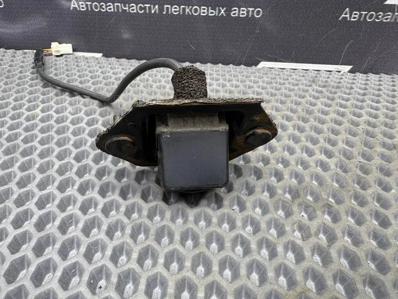 Камера заднего вида Nissan Primera P12 QG16DE - миниатюра 5