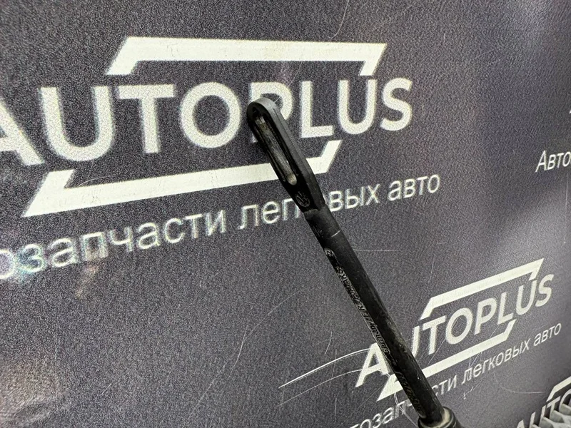 Активатор замка багажника Volkswagen Golf 3 - миниатюра 4