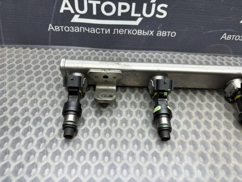 Топливная рампа Nissan Qashqai КРОССОВЕР MR20DE - миниатюра 8