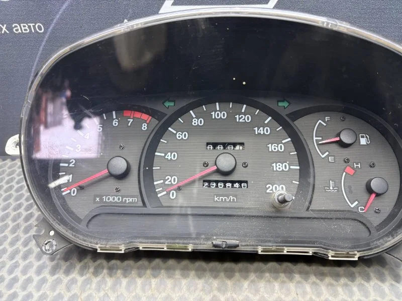 Панель приборов Hyundai Accent СЕДАН 1.5 G4EC 2005 - миниатюра 3