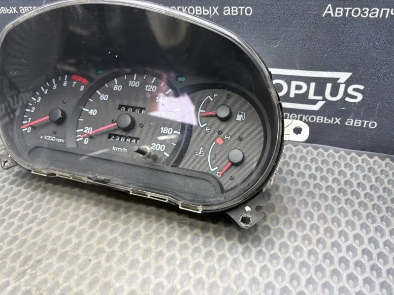 Панель приборов Hyundai Accent СЕДАН 1.5 G4EC 2005 - миниатюра 4