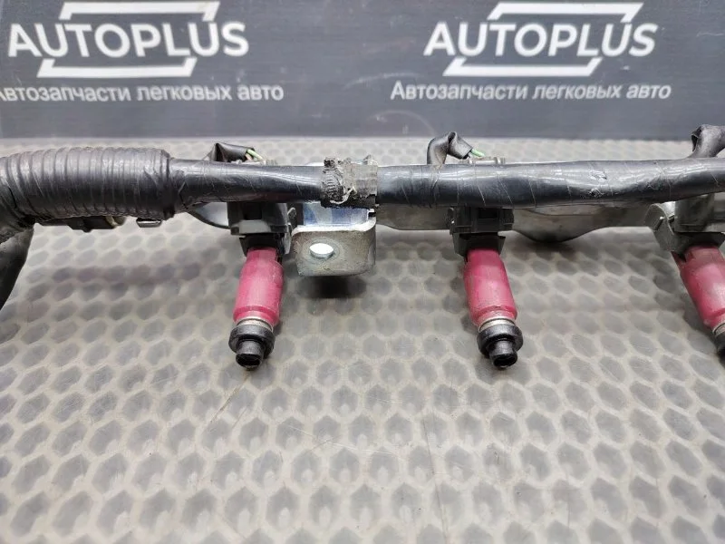 Топливная рампа Mazda 3 СЕДАН 1.6 Z6 2008 - миниатюра 6