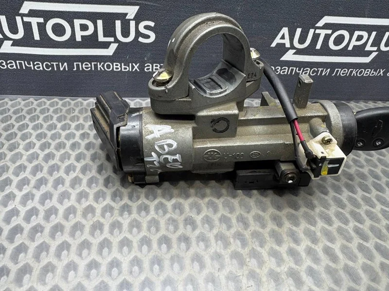 Замок зажигания с ключом Chevrolet Aveo T200 1.4 - миниатюра 4