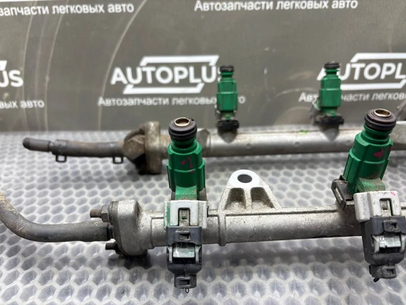 Топливная рампа Hyundai Sonata СЕДАН EF 2.7 G6BA - миниатюра 3