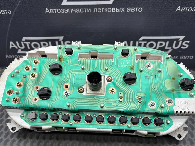 Панель приборов Hyundai Accent СЕДАН 1.5 G4EC 2003 - миниатюра 8