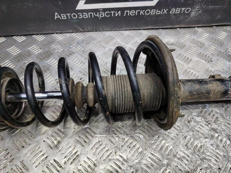 Стойка подвески задняя правая Hyundai Accent СЕДАН - миниатюра 4