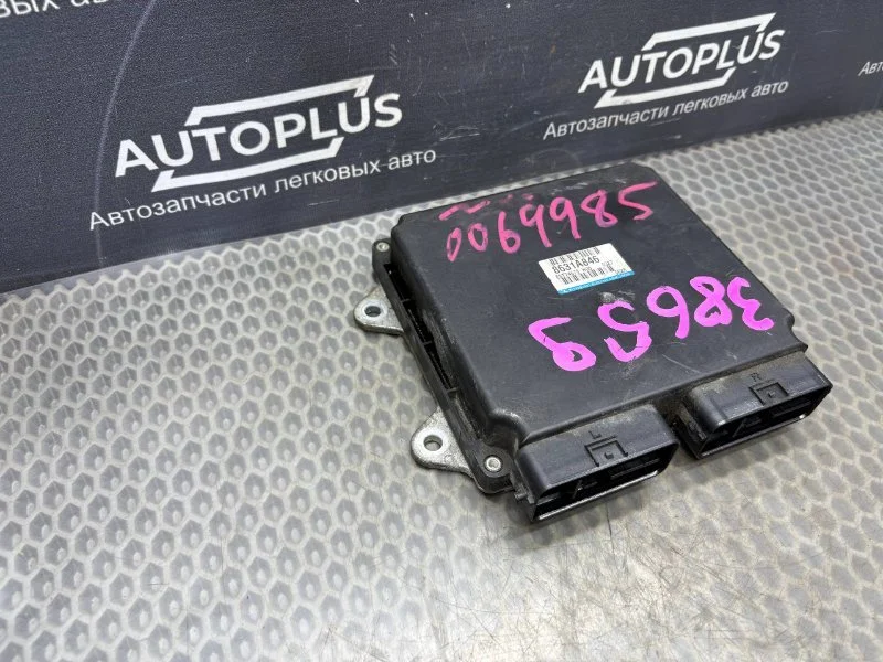 Блок управления двигателем Mitsubishi COLT 6 4A90 - миниатюра 2