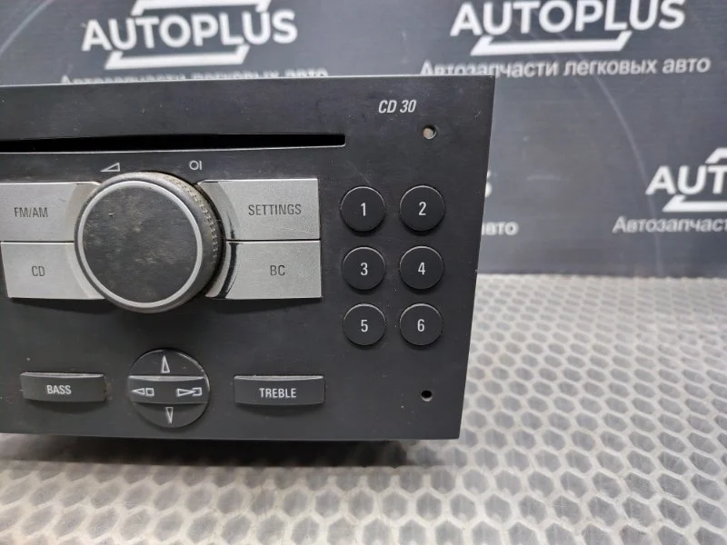 Штатная магнитола Opel Combo C 1.3 Z13DTJ 2008 - миниатюра 4