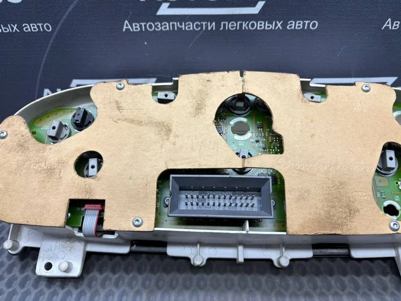 Панель приборов Dodge Stratus СЕДАН JR 2.4 EDZ - миниатюра 8