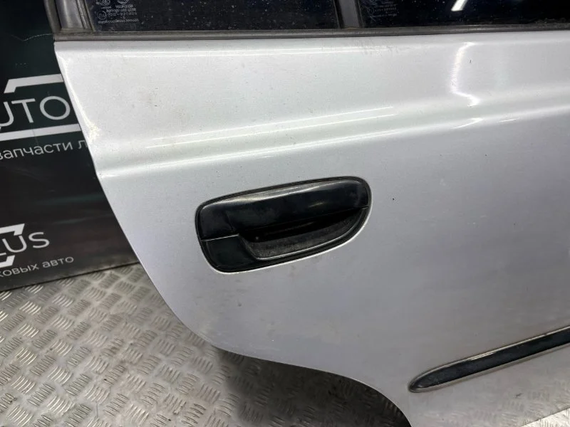 Дверь боковая задняя правая Hyundai Accent СЕДАН - миниатюра 2